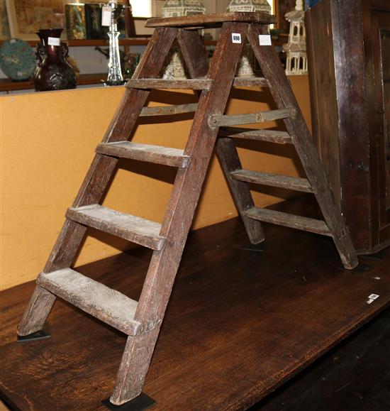 Oak steps
